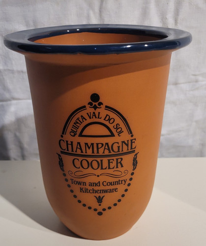 Seau bouteille champagne - seau, a