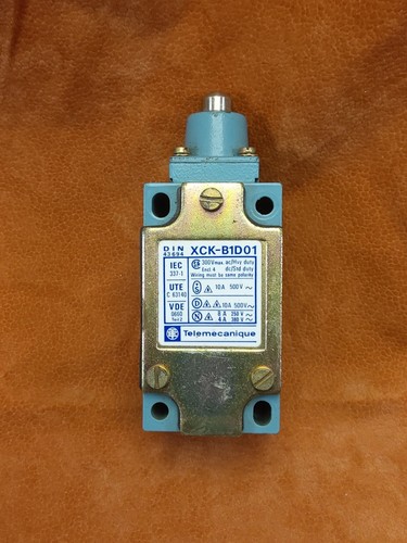 Xck b1do1 telemecanique - b1do1,