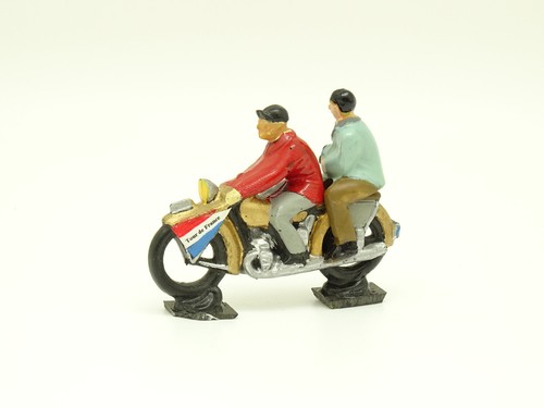 Tour france plastique salza - tour,
