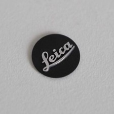 Badge logo Leica noir pour