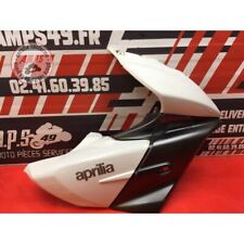 Flanc de carénage droit