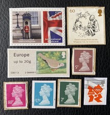 Lot de 8 timbres du Royaume-Uni années diverses United Kingdom Stamps D59