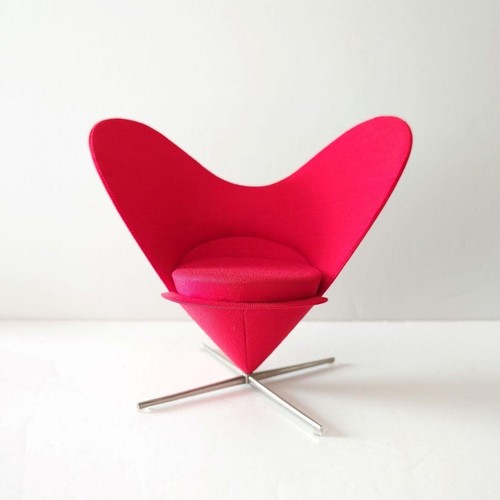 Chaise miniature cône - chaise,