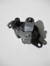 Étrier blocage train avant (Peugeot - Métropolis Rs 400 2011 - 2016)