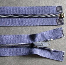 Lot 4  FERMETURE ECLAIR  bleu