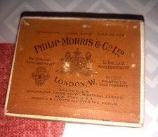 Anciennes Cigarettes Philip Morris & Co London - CAMBRIDGE -Boite en carton vide