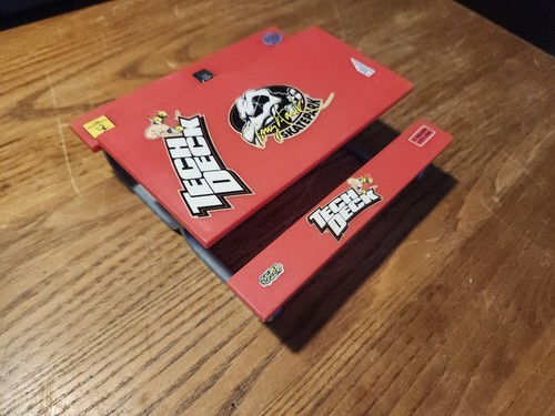 Tech deck tony hawk - tony,