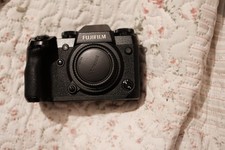 FUJIFILM X-H1 24.3MP