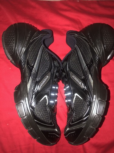 Baskets homme givenchy - baskets,
