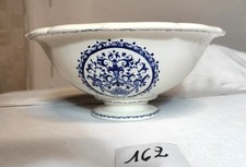 162 - GIEN. Saladier en faïence. Modèle Rouen 1932. D. 30 cm