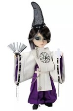 Taeyang Maguna Doll with