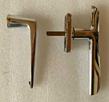 Lot de 2 poignées de porte ou fenetre en métal couleur argent