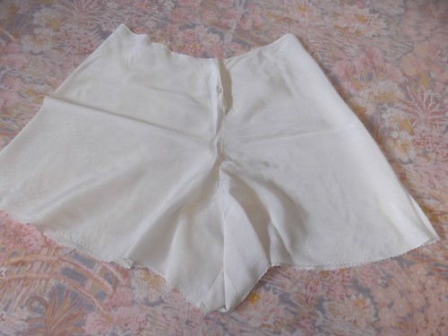 Culotte short ancienne - culotte/short, en