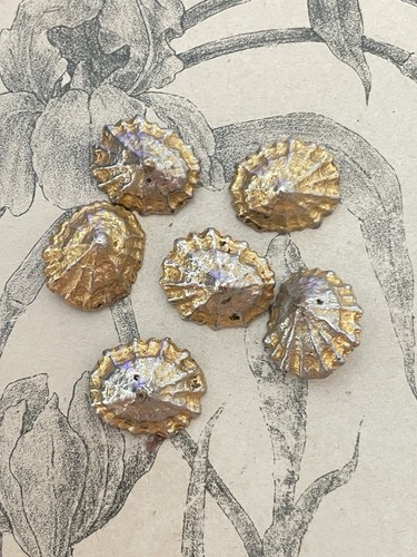 Lot boutons en métal - lot,