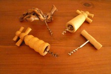 4 tire bouchons anciens cep de