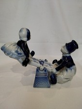 Balançoire ancienne en porcelaine hollandaise - enfants bleu, blanc Delft, Dutch