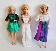 Barbie Lot 3 Poupées Mattel Cheveux Longs Robes Soirée Mode Vintage Tenues