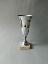 coupe publicitaire, métal et