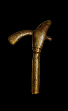 Poids Akan Figuratif Hache pour peser l'or - Bronze - 19e siècle - Art africain