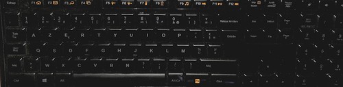 Logitech k800 wireless - logitech,