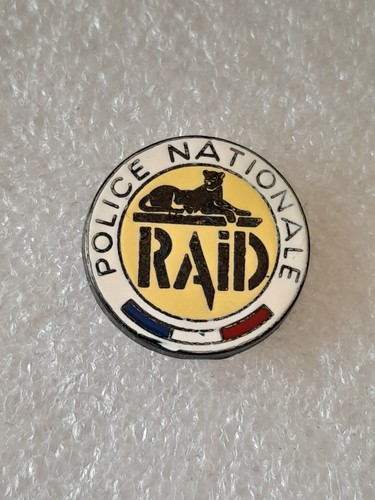 Pin police nationale raid - police,