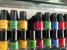 LOT REVENDEUR 50 MAQUILLAGE