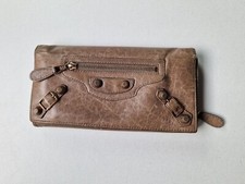 Portefeuille BALENCIAGA ? BALENCIAGA WALLET FOR WOMAN  BALENCIAGA For City Bag