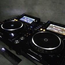 Paire 2x Pioneer DJ CDJ-2000NXS2 110-240V CDJ2000NXS2 2000 NXS 2000NXS Nexus ...