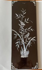 Tableau vietnamien laqué noir vintage incrustations  nacre fleurs oiseaux 