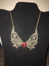 Vintage Style Bib Statement