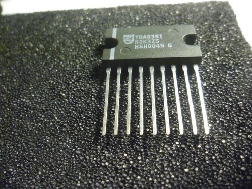 TDA8351.PHILIPS.CI.IC.TRANSIST