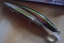 Leurre pêche mer riviere Minnow 13,5cm (sans bavette) 15g vert