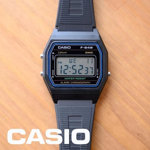 Nouvelle montre numérique - nouvelle,