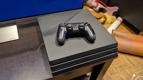 Sony playstation pro - 4, to