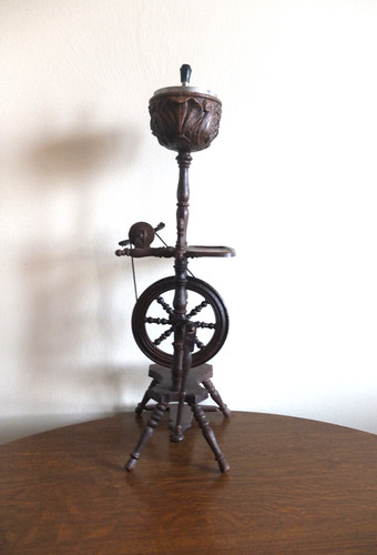 Decoration vintage rouet porte - decoration,