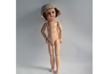 Ancienne poupée articulée