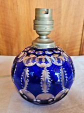 LAMPE BOULE  EN CRISTAL TAILLE DE COULEUR BLEUE COBALT SAINT LOUIS BACCARAT ????