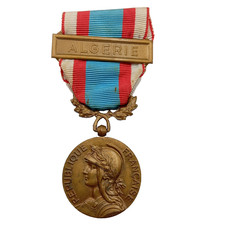 G26/12/25 (REF31945) Médaille