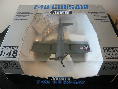 Mint armour diecast toy f4u - ,