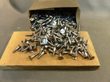 Lot de vis à bois tete fraisée ancien stock quincaillerie 6.5x25  50 pièces
