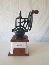 Magnifique Moulin à café en