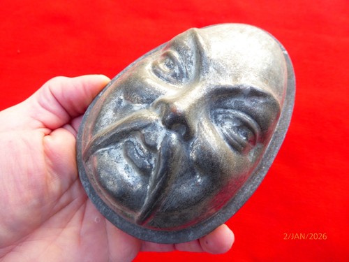 Beau moule chocolat ancien - beau,