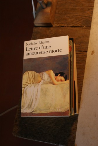 Lettre une amoureuse - amoureuse, morte