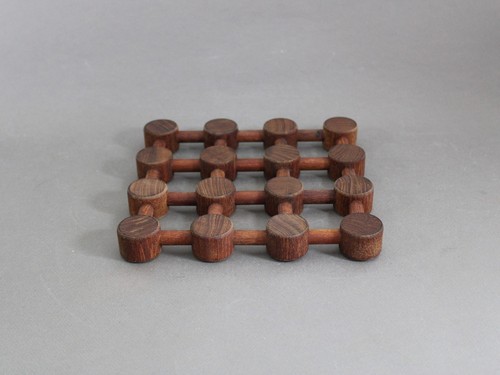 Richard nissen teak trivet - richard,