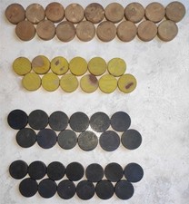 Lot anciens jetons bois –