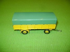 DINKY TOYS 70 REMORQUE BACHEE 4 ROUES