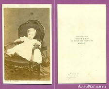 CDV WITZ À ROUEN : FILLETTE EN ROBE CLAIRE ASSISE DANS FAUTEUIL Sd EMPIRE Réf F2