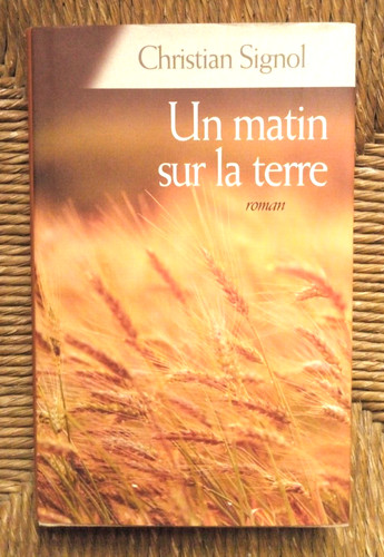 Livre roman matin sur la - livre, un