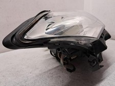 Optique avant principal droit