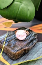 Bague or Camée rose profile femme sur coquillage Or 750 Millième (18 CT) 3,84g